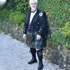 Casual Kilt Outfit for Men